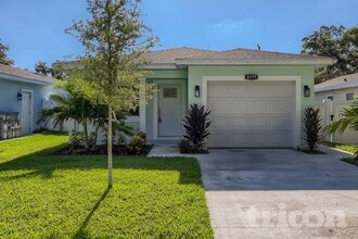 6379 29th St N in St. Petersburg, FL - Building Photo - Building Photo