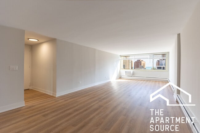 property at 1344 N Dearborn St