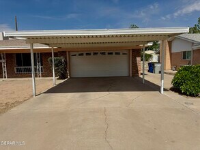 3027 Dublin Rd in El Paso, TX - Building Photo - Building Photo