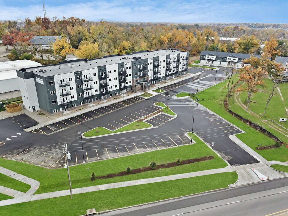 Boulevard Apartments & Townhomes in Marion, IA - Building Photo