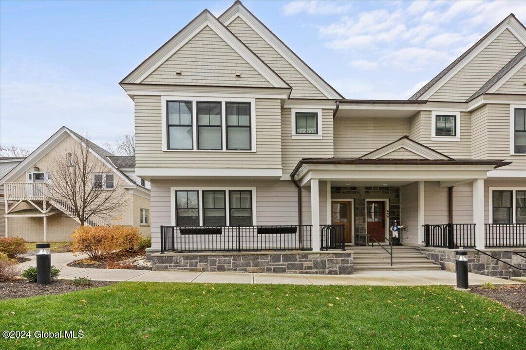 64 North Ln in Saratoga Springs, NY - Building Photo