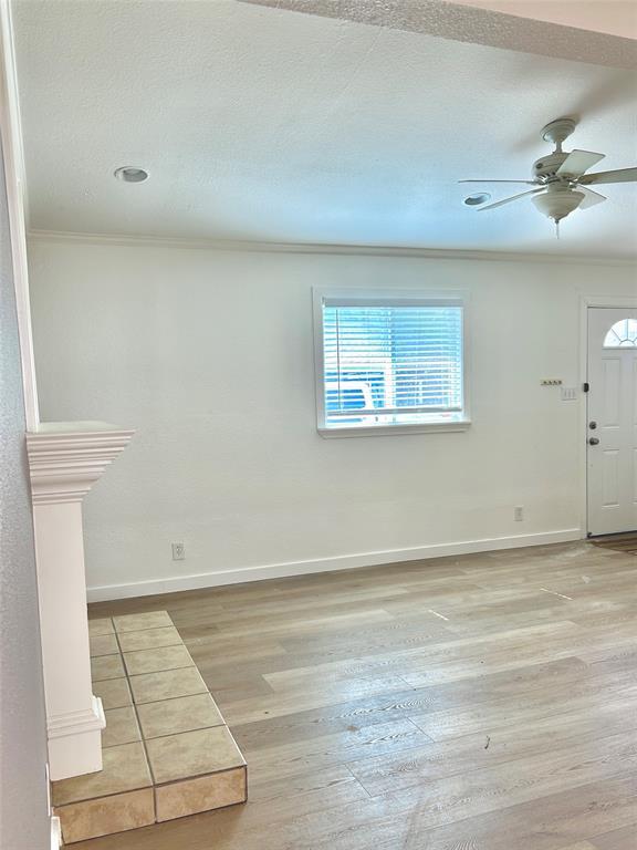 1702 Royal Hill Dr in Austin, TX - Building Photo - Building Photo