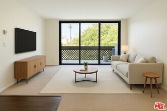 7740 Redlands St in Los Angeles, CA - Building Photo - Building Photo