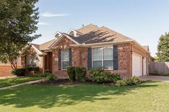 1817 Clear Summit Ln in Mansfield, TX - Building Photo - Building Photo