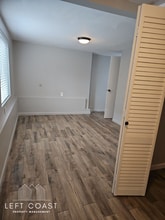 2322 NW Inlet Ave in Lincoln City, OR - Foto de edificio - Building Photo