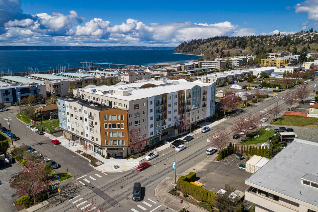 Adriana Senior Apartments Affordable Living in Des Moines, WA - Building Photo