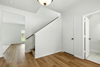 3219 This Way in Houston, TX - Building Photo - Building Photo