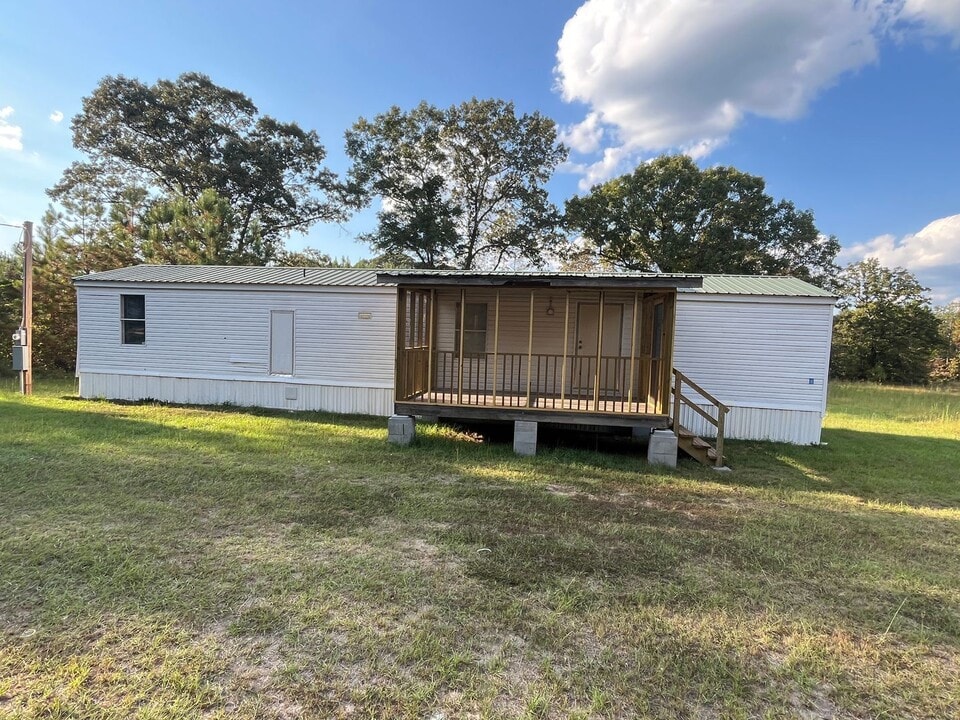 508 County Rd 20 W in Marbury, AL - Building Photo