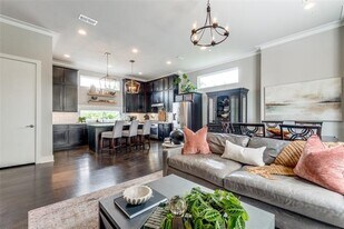 1922 Ashby St in Dallas, TX - Building Photo