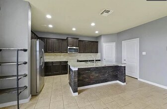 3310 Battlecry in San Antonio, TX - Building Photo - Building Photo