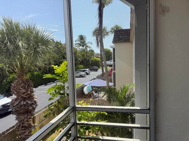 property at 11518 Landing Pl