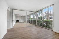 960 21st Street in Santa Monica - steps to... in Santa Monica, CA - Foto de edificio - Interior Photo