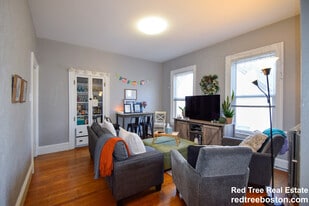 85 Surrey St, Unit 2 in Boston, MA - Building Photo