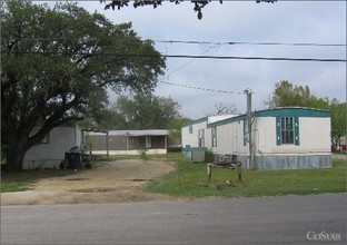 418 Winship Rd in Pleasanton, TX - Building Photo - Other