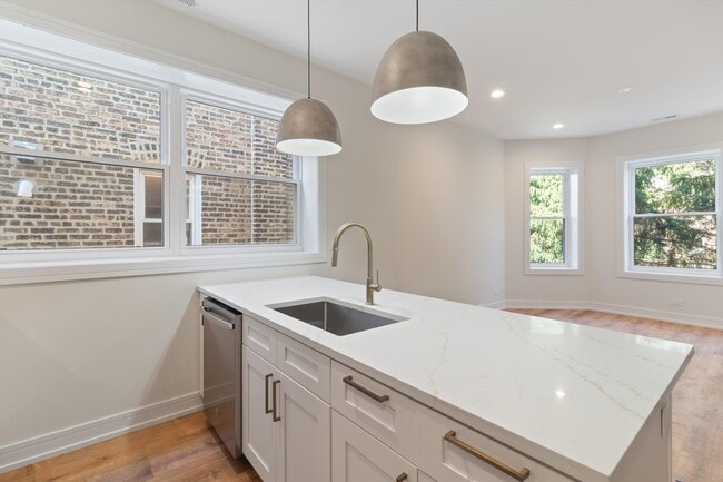 839 N Rockwell St in Chicago, IL - Building Photo - Building Photo