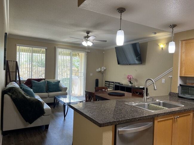 92-1524-1524 Ali'inui Dr in Kapolei, HI - Building Photo - Building Photo