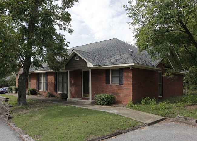 Pebblebrook Apartments in Phenix City, AL - Building Photo - Building Photo