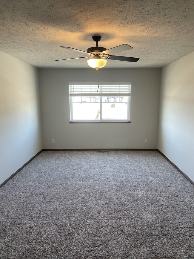9028 Peregrine Rd in Lincoln, NE - Building Photo - Building Photo