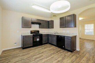 21111 Sprouse Cir in Humble, TX - Building Photo - Building Photo