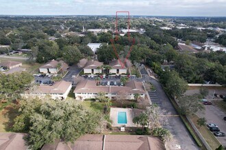 201 Red Maple Pl in Brandon, FL - Building Photo - Building Photo