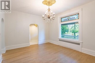 706 Waterloo St in London, ON - Building Photo - Building Photo