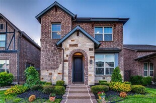 1417 Birds Fort Trail in Arlington, TX - Building Photo