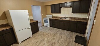 1205 Pattee St, Unit 1205 Pattee in Perry, IA - Building Photo