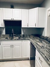 88 Gordon St, Unit 203 in Boston, MA - Building Photo - Building Photo