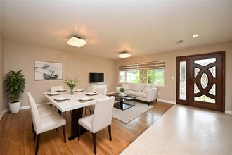 2127 Lamonte Ln in Houston, TX - Building Photo - Building Photo