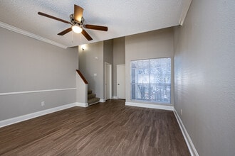 Magnolia Ridge Apartments in Metairie, LA - Building Photo - Interior Photo
