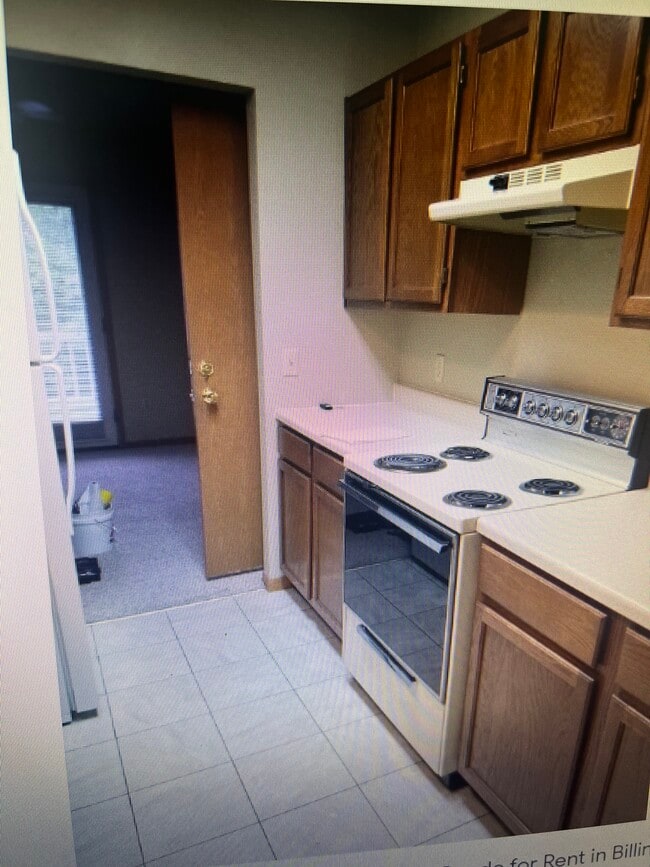 2107 Clubhouse Way, Unit #3