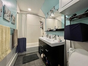 46 Dana St, Unit C in Cambridge, MA - Building Photo - Building Photo