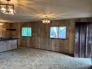 128 Echo Valley Rd in Salinas, CA - Building Photo - Building Photo