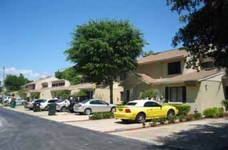 Southern Villas Apartments Daytona Beach Fl Building Photo Southern Villas Apartments In Daytona Beach Florida