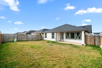 3831 Beltingham Bend Wy in Fulshear, TX - Building Photo - Building Photo