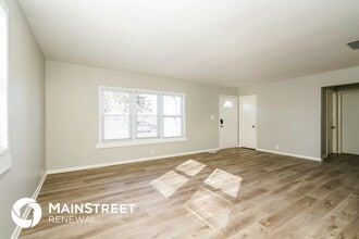 2755 Ralston Ave in Indianapolis, IN - Building Photo - Building Photo