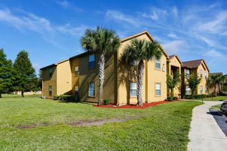 Woodland Point Apartments in Palatka, FL - Building Photo - Building Photo