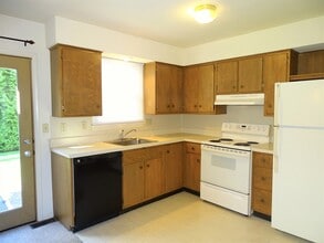 112 Garden Ave in Myerstown, PA - Foto de edificio - Building Photo