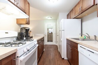 River Run Apartments in Bethlehem, PA - Building Photo - Building Photo
