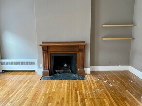 354 Marlborough St, Unit 4 in Boston, MA - Building Photo - Building Photo