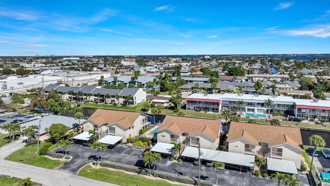 4959 Viceroy St in Cape Coral, FL - Building Photo - Building Photo