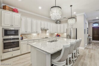 17320 Galway Run in Bonita Springs, FL - Building Photo - Building Photo