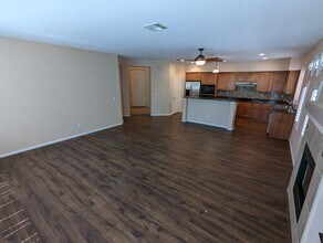 3318 Pageland Ct in Las Vegas, NV - Building Photo - Building Photo