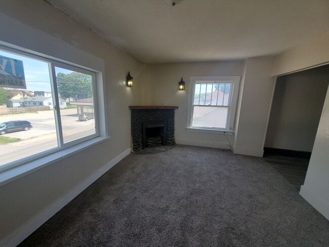 714 N 15th St in Fort Dodge, IA - Building Photo - Building Photo