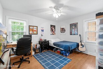 726 Parkway Dr in Louisville, KY - Building Photo - Building Photo
