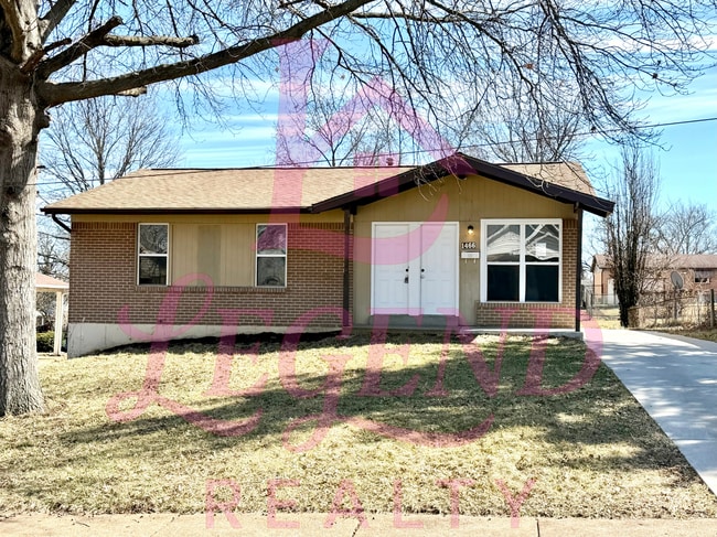 1466 Engelholm Ave in St. Louis, MO - Building Photo - Building Photo