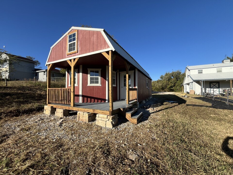 2530 FM 51 in Weatherford, TX - Building Photo