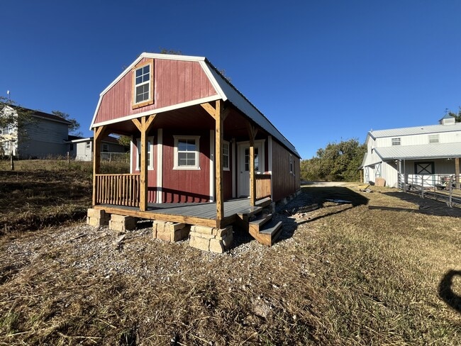 property at 2530 FM 51