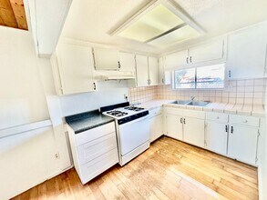 3351 E Lyell Ave in Fresno, CA - Building Photo - Building Photo