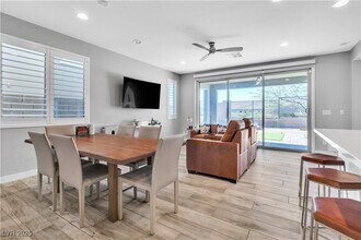 12489 Dolan Point St in Las Vegas, NV - Building Photo - Building Photo